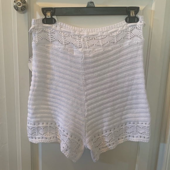 Shorts - Picture 2 of 2